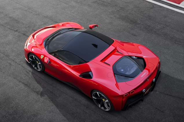 Illustration for article titled HOLY HELL THE NEW FERRARI SF90 STRADALE LOOKS GOOD!